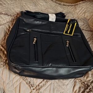NWT Women's leather shoulder/crossbody bag